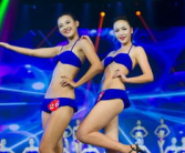 比基尼抖臀舞大赛,尤物身材与动感抖臀舞的完美融合”
